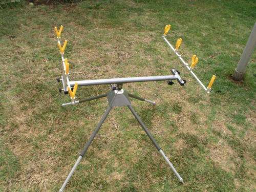 The Gilfox pod by , Alluminium, fully adjustable, 4 rod setup, comes with nifty carry bag.